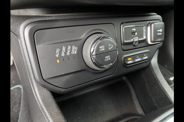 Jeep Renegade 4xe 240 Plug-in Hybrid Electric Upland | Winterpakket | Led koplampen