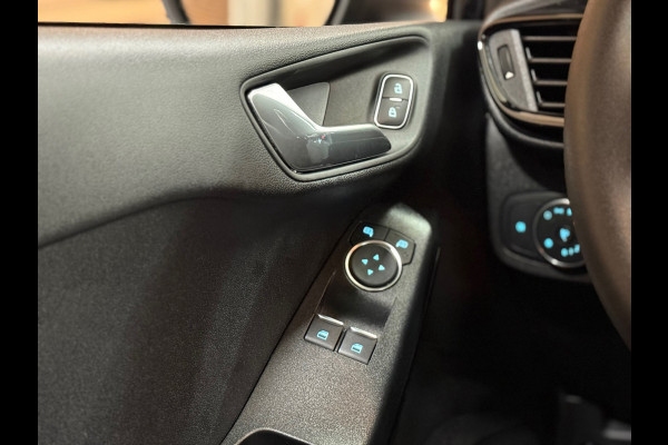 Ford Fiesta 1.1 Trend 5 deurs | Cruise Control | Airco | NAP | Bluetooth | Verwarmde Voorruit