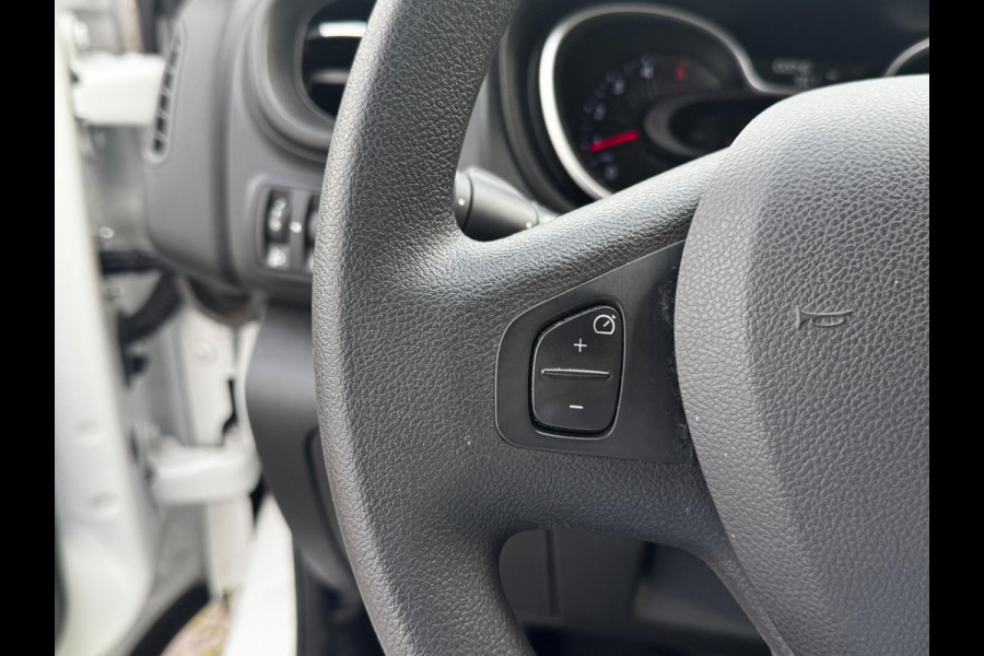 Renault Trafic 2.0 dCi 145PK COMFORT CAMERA NAVIGATIE TREKHAAK BTW NEDERLANDSEN BUS L1H1