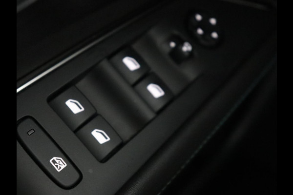 Peugeot 3008 1.6 HYbrid 225 Allure | Leder | 360 Camera | Carplay | Navigatie | Full LED | Keyless | Park Assist | Climate control | Cruise control | PHEV | Plug In