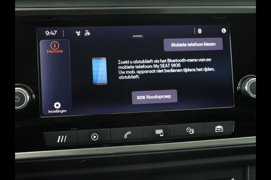 Seat Ateca 1.5 TSI Style Intens | Trekhaak | Stoelverwarming | Carplay | Full LED | Park Assist | Climate control | Cruise control