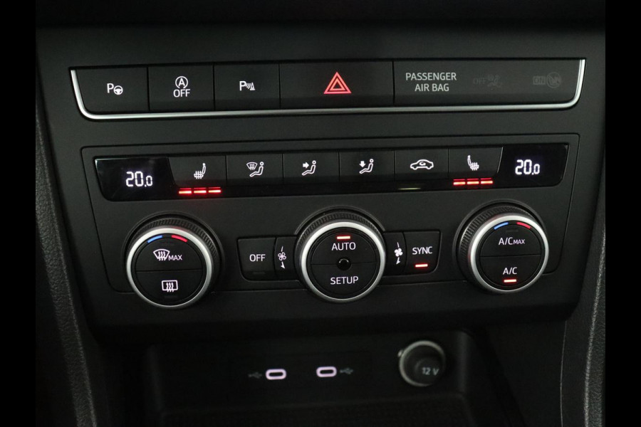 Seat Ateca 1.5 TSI Style Intens | Trekhaak | Stoelverwarming | Carplay | Full LED | Park Assist | Climate control | Cruise control