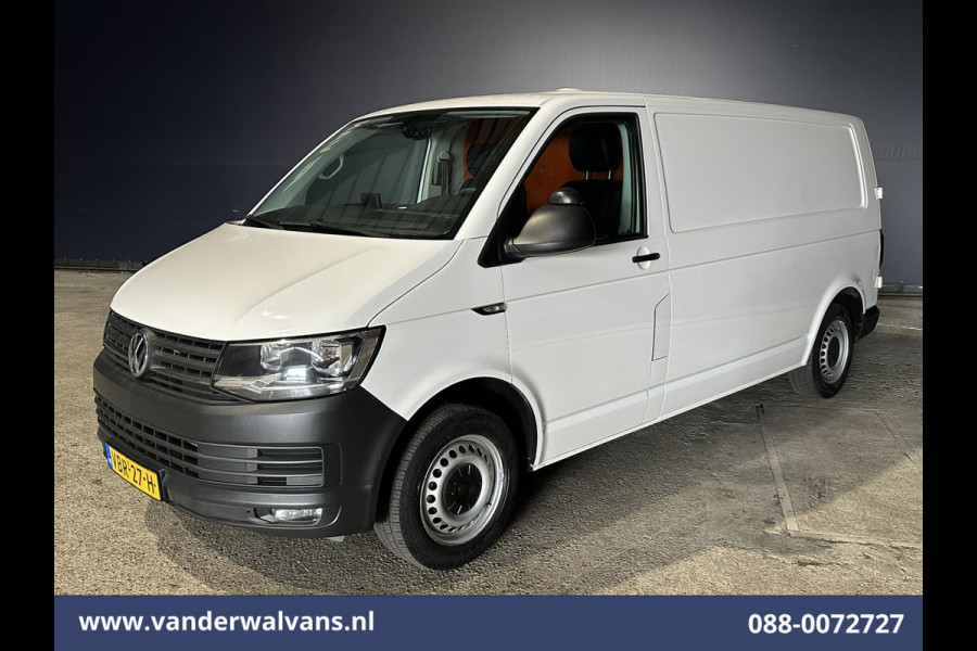 Volkswagen Transporter 2.0 TDI 150pk L2H1 Euro6 Airco | Camera | Leder | Cruisecontrol | 2500kg Trekhaak Parkeersensoren