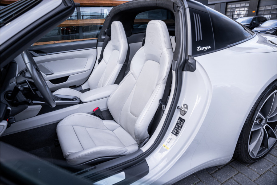 Porsche 911 992 Targa 4S 3.0 - Sport Chrono + | Bose | Stoelkoeling | Memory | 360 Camera