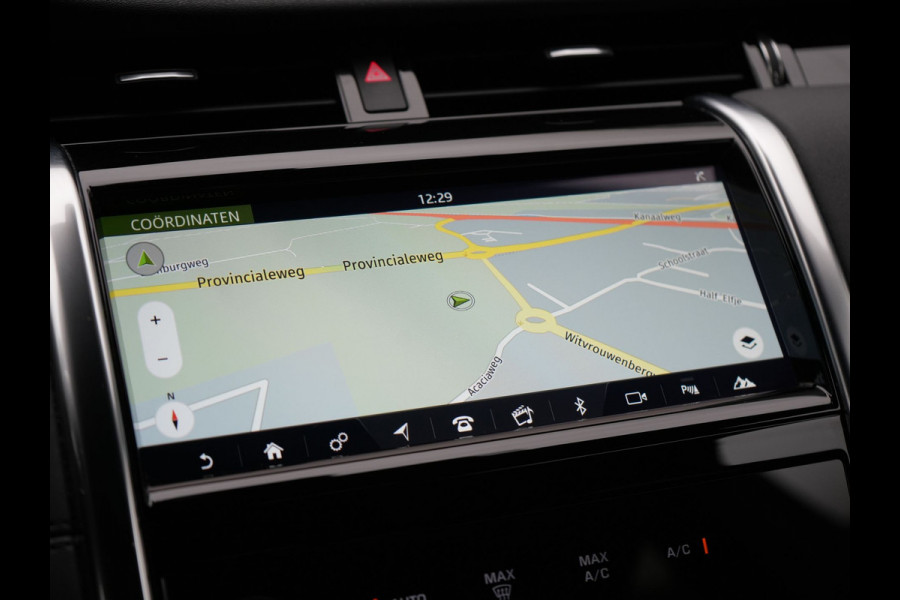 Land Rover Discovery Sport P300e S Plug In Hybrid 300pk Dealer O.H. PHEV | Camera | Apple Carplay | Lederen Sportstoelen Verwarmd | Virtual | Navigatie |