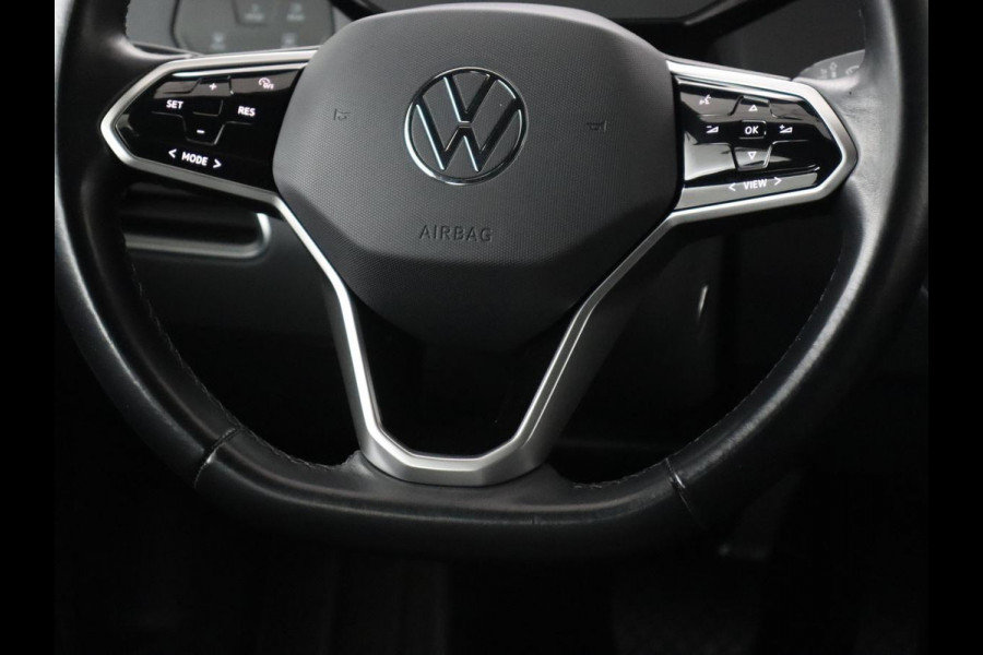 Volkswagen ID.3 Life 58 kWh | Stoel & stuurverwarming | Carplay | Adaptive cruise | Navigatie | Full LED | Parkeerhulp | DAB | Climate control