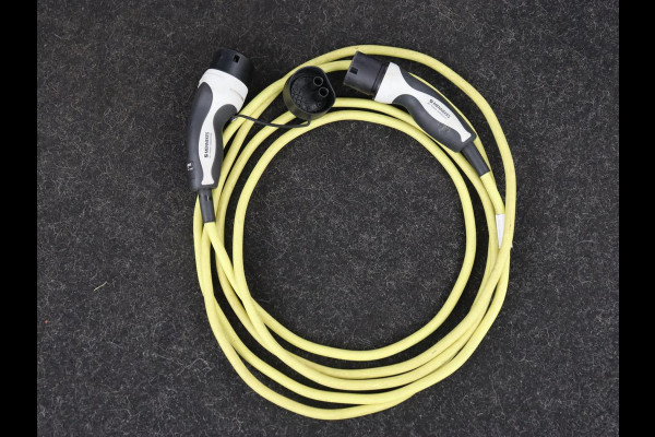 Volkswagen ID.3 Life 58 kWh | Stoel & stuurverwarming | Carplay | Adaptive cruise | Navigatie | Full LED | Parkeerhulp | DAB | Climate control