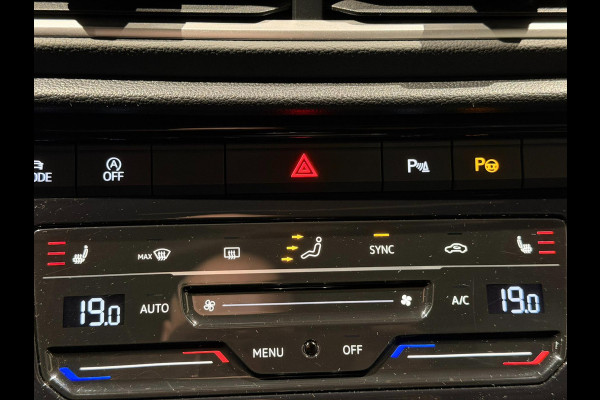 Volkswagen T-Roc 1.5 TSI R-Line Pano|IQ|Keyless|Virtual|Camera|ACC|Carplay|Stoel&Stuurverwarming|Parkassistent