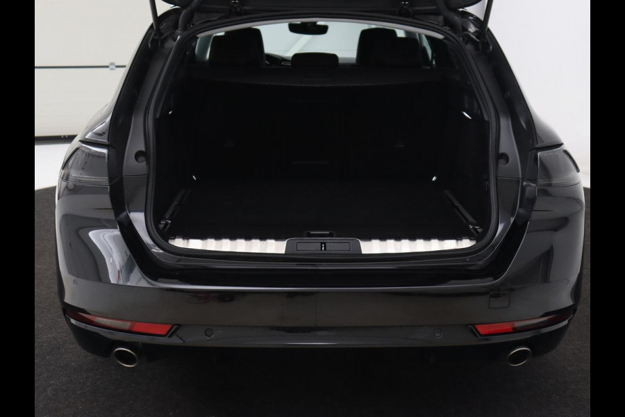 Peugeot 508 1.6 HYbrid Allure | Adaptive cruise | Half leder | Camera | Carplay | Full LED | Navigatie | Climate control | Parkeerhulp | PHEV | Plug In