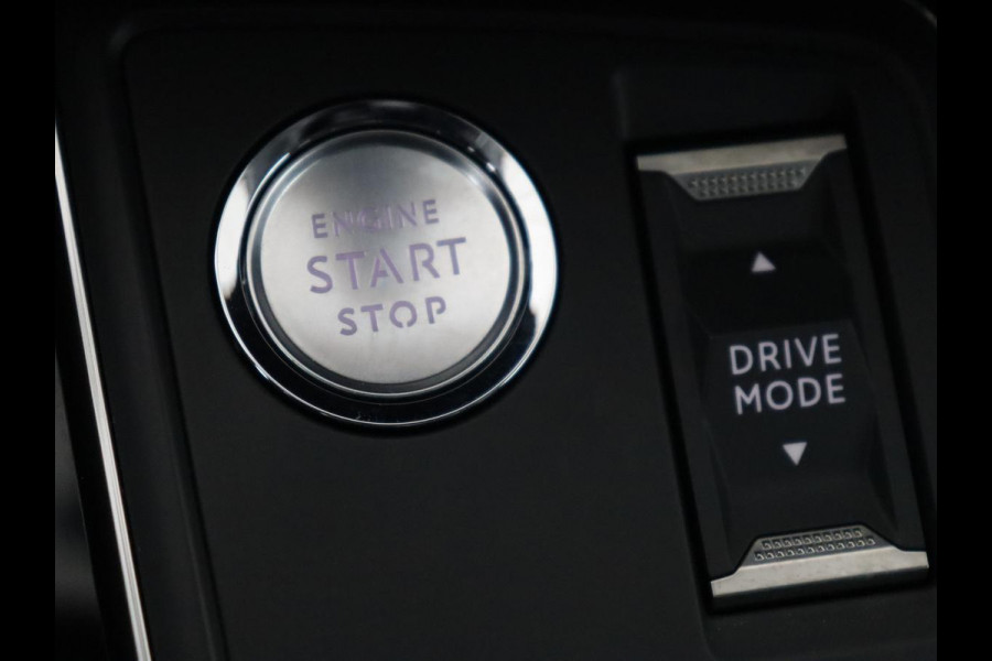 Peugeot 508 1.6 HYbrid Allure | Adaptive cruise | Half leder | Camera | Carplay | Full LED | Navigatie | Climate control | Parkeerhulp | PHEV | Plug In