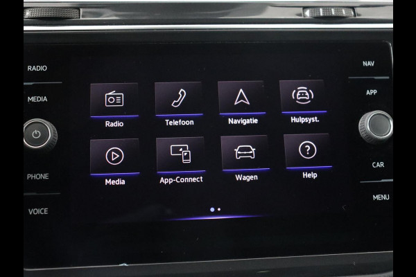 Volkswagen Tiguan 1.5 TSI R-Line | Camera | Matrix LED | Adaptive cruise | Carplay | Navigatie | Keyless | 19'' | Virtual Cockpit | Climate control | Parkeerhulp