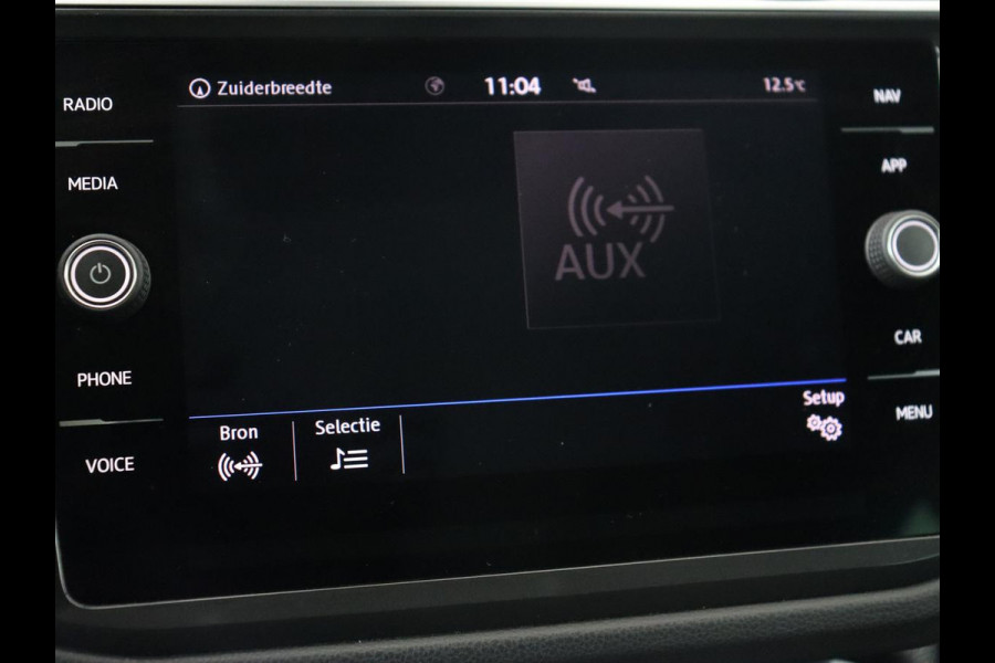 Volkswagen Tiguan 1.5 TSI Comfortline | Panoramadak | Stoelverwarming | Massage | Adaptive cruise | Carplay | Navigatie | Parkeerhulp