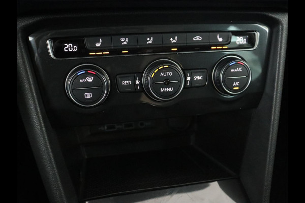 Volkswagen Tiguan 1.5 TSI Comfortline | Panoramadak | Stoelverwarming | Massage | Adaptive cruise | Carplay | Navigatie | Parkeerhulp