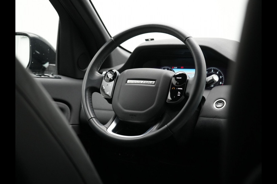 Land Rover Discovery Sport P300e S Plug In Hybrid 300pk Dealer O.H. PHEV | Camera | Apple Carplay | Lederen Sportstoelen Verwarmd | Virtual | Navigatie |