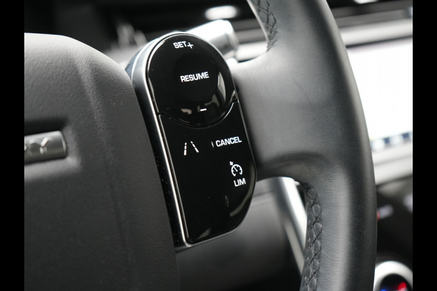 Land Rover Discovery Sport P300e S Plug In Hybrid 300pk Dealer O.H. PHEV | Camera | Apple Carplay | Lederen Sportstoelen Verwarmd | Virtual | Navigatie |