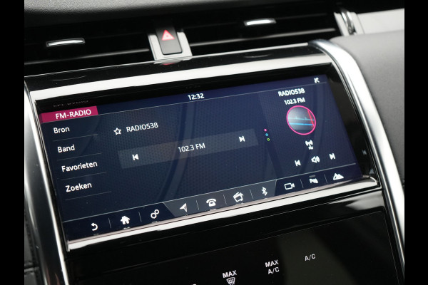 Land Rover Discovery Sport P300e S Plug In Hybrid 300pk Dealer O.H. PHEV | Camera | Apple Carplay | Lederen Sportstoelen Verwarmd | Virtual | Navigatie |