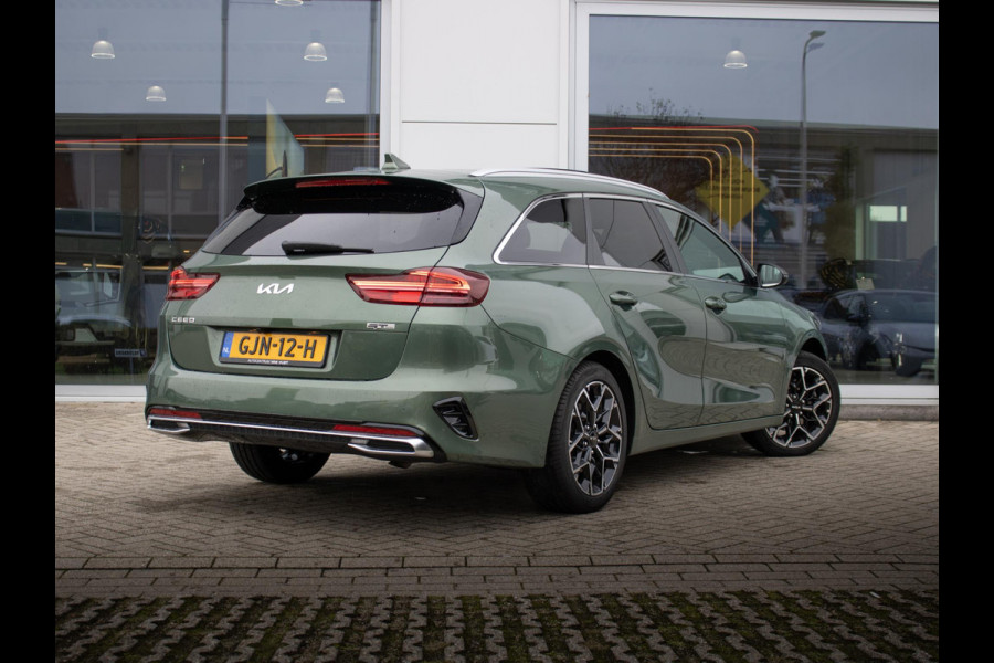 Kia Ceed Sportswagon 1.5 T-GDi GT-Line | Schuifkanteldak | Stoel en stuurverwarming |