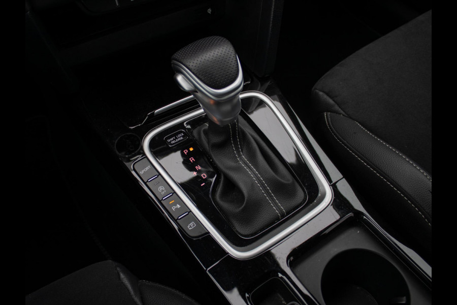 Kia Ceed Sportswagon 1.5 T-GDi GT-Line | Schuifkanteldak | Stoel en stuurverwarming |