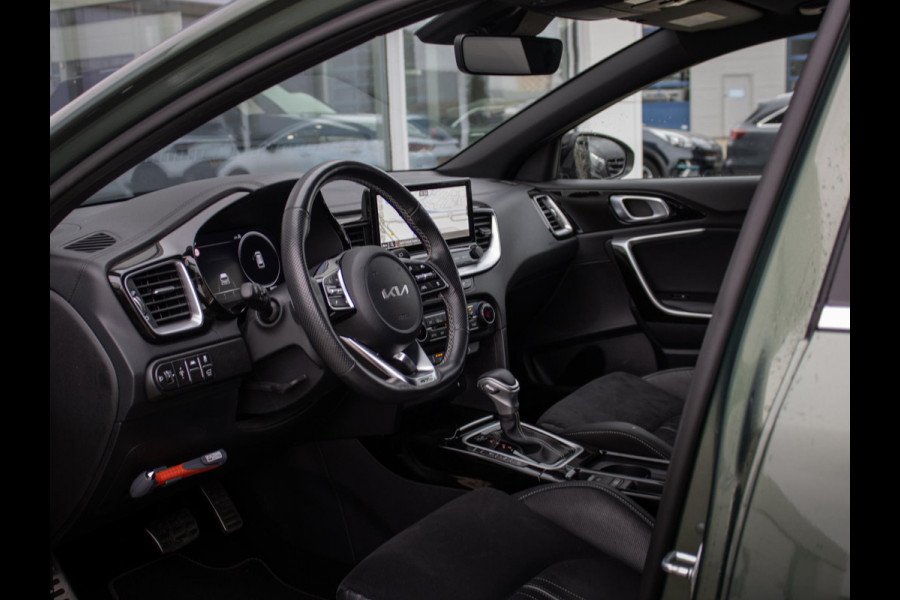 Kia Ceed Sportswagon 1.5 T-GDi GT-Line | Schuifkanteldak | Stoel en stuurverwarming |