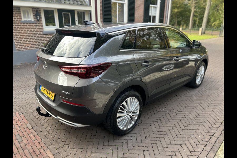 Opel Grandland X 1.2 Turbo 130pk Innovation Navi, Camera, Trekhaak, Stoelverw.