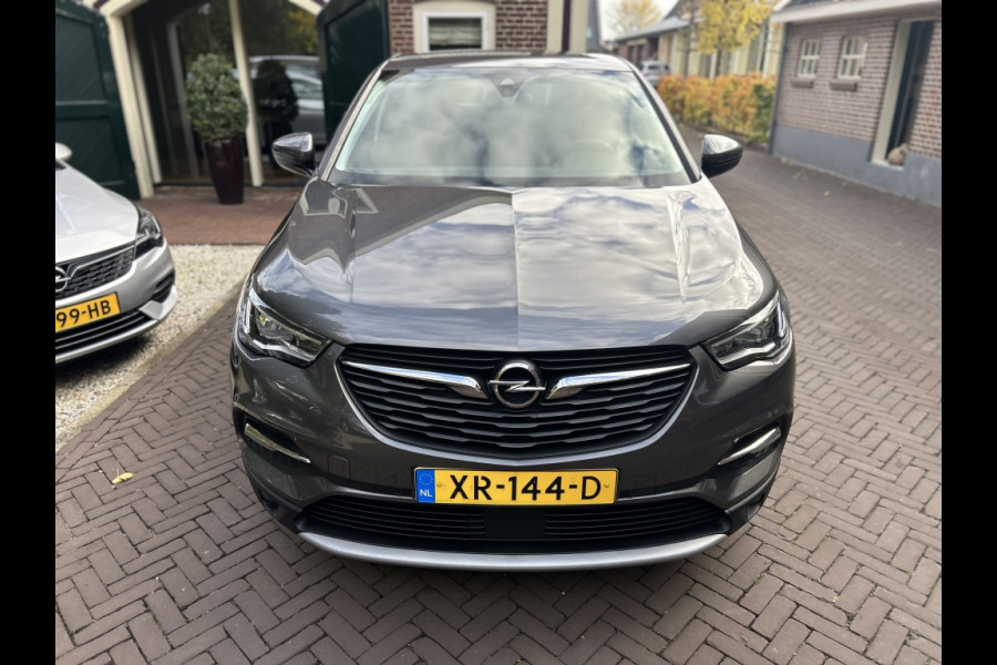Opel Grandland X 1.2 Turbo 130pk Innovation Navi, Camera, Trekhaak, Stoelverw.