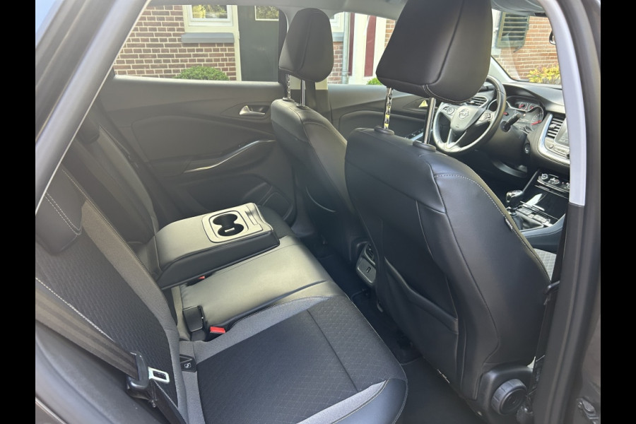 Opel Grandland X 1.2 Turbo 130pk Innovation Navi, Camera, Trekhaak, Stoelverw.