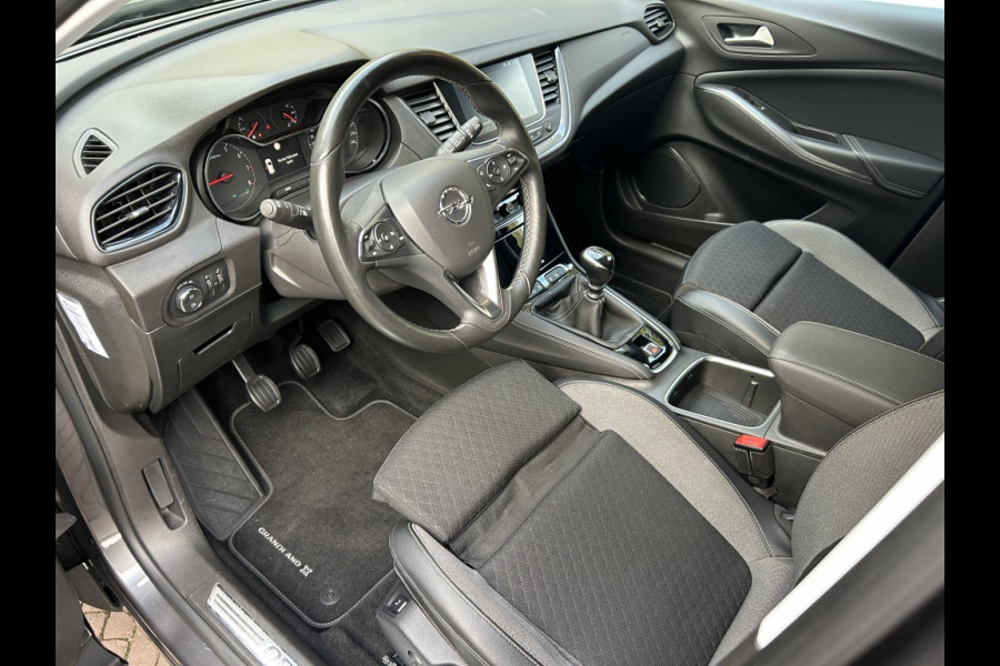 Opel Grandland X 1.2 Turbo 130pk Innovation Navi, Camera, Trekhaak, Stoelverw.