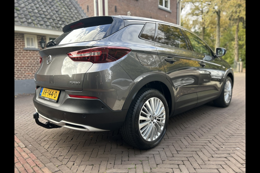Opel Grandland X 1.2 Turbo 130pk Innovation Navi, Camera, Trekhaak, Stoelverw.