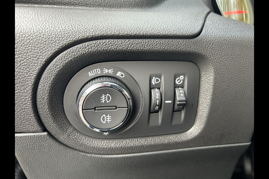 Opel Grandland X 1.2 Turbo 130pk Innovation Navi, Camera, Trekhaak, Stoelverw.