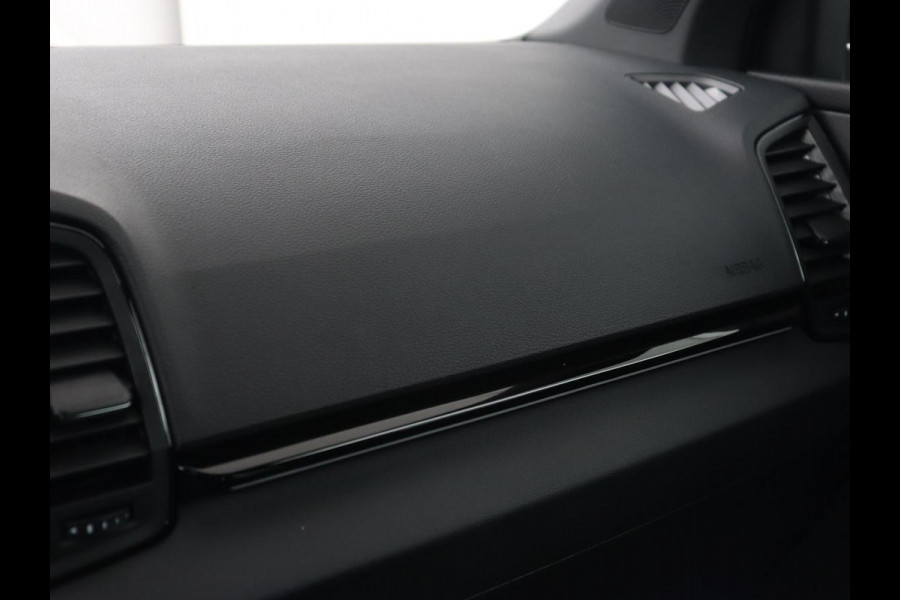 Škoda Karoq 1.5 TSI Sportline | Trekhaak | Stoelverwarming | Camera | Carplay | Virtual Cockpit | Sportstoelen | Navigatie | Full LED | Parkeerhulp | Sfeerverlichting | Climate control | Cruise control