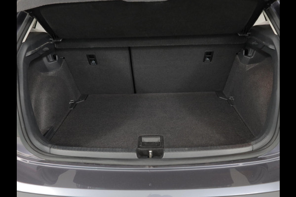 Volkswagen Polo 1.0 TSI Life 95 pk | Navigatie |Parkeersensoren | Adaptieve cruise control | Apple Carplay/Android Auto |