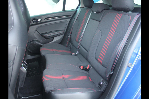 Renault MEGANE Estate 1.3 TCe R.S. Line | ELEKTRISCH SCHUIFDAK | TREKHAAK | NAVIGATIE | ACHTERUITRIJCAMERA |