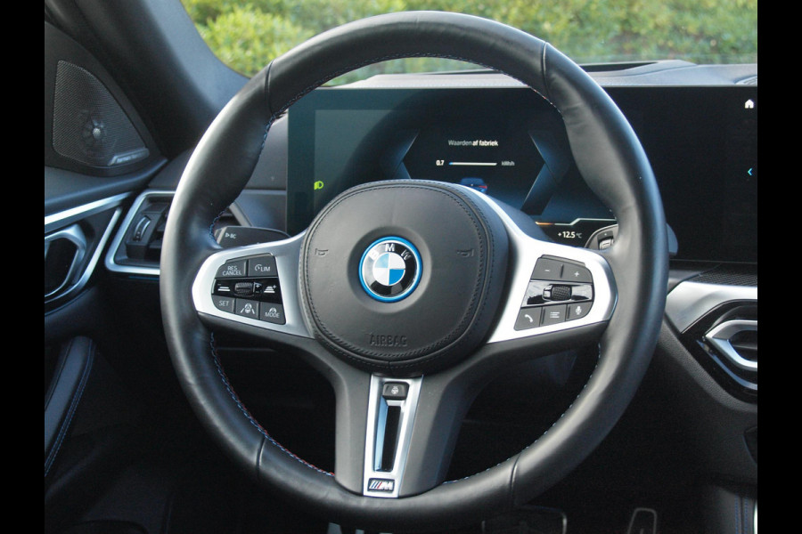 BMW i4 M50 High Executive 84 kWh | 544 PK | Harman Kardon | Head-Up Display | 360 Camera | Leder interieur | NL-Auto |