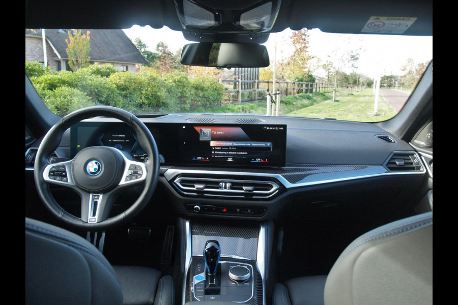 BMW i4 M50 High Executive 84 kWh | 544 PK | Harman Kardon | Head-Up Display | 360 Camera | Leder interieur | NL-Auto |