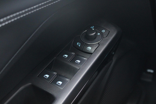 Ford Puma 1.0 EcoBoost Hybrid Titanium 125pk | NIEUWE MODEL! | Trekhaak Afneembaar | Driver Assistance Pack | Winterpack | Reservewiel | Comfort Pack