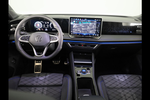 Volkswagen Tiguan 1.5 eHybrid R-Line Edition 204PK | Panoramadak | Black Style pakket | 20 Inch | Stoelverwarming | Navigatie