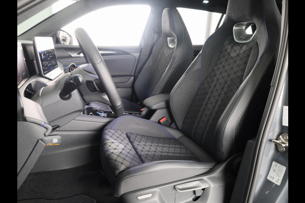 Volkswagen Tiguan 1.5 eHybrid R-Line Edition 204PK | Panoramadak | Black Style pakket | 20 Inch | Stoelverwarming | Navigatie