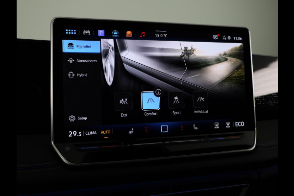 Volkswagen Tiguan 1.5 eHybrid R-Line Edition 204PK | Panoramadak | Black Style pakket | 20 Inch | Stoelverwarming | Navigatie