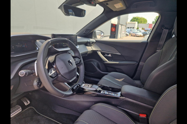 Peugeot 2008 1.2 PureTech EAT8 130PK GT Line /I Cockpit /Adap Cruise /Led