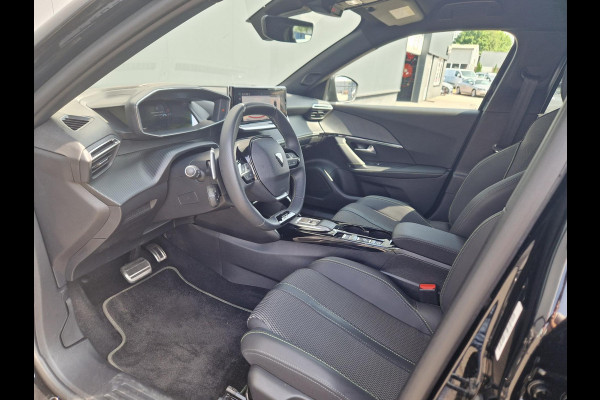 Peugeot 2008 1.2 PureTech EAT8 130PK GT Line /I Cockpit /Adap Cruise /Led