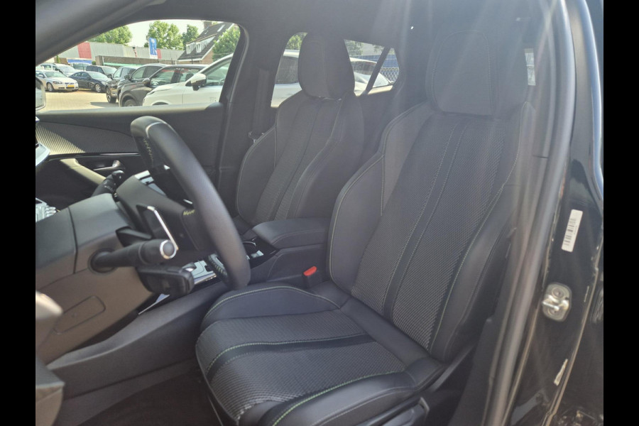 Peugeot 2008 1.2 PureTech EAT8 130PK GT Line /I Cockpit /Adap Cruise /Led