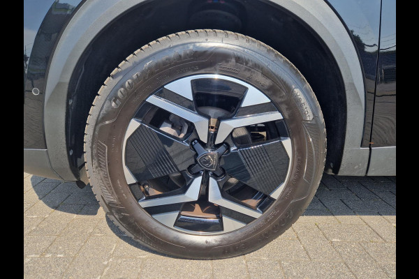 Peugeot 2008 1.2 PureTech EAT8 130PK GT Line /I Cockpit /Adap Cruise /Led