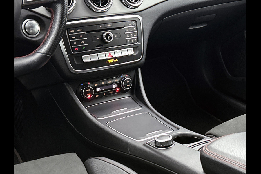 Mercedes-Benz GLA 180 Business Solution AMG Limited(Goed OnderH, Carplay, Navi, StoelV, Keyless, Camera, Etc)