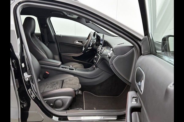 Mercedes-Benz GLA 180 Business Solution AMG Limited(Goed OnderH, Carplay, Navi, StoelV, Keyless, Camera, Etc)