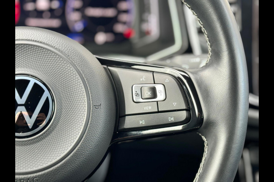 Volkswagen T-Roc 2.0 TSI 4Motion R Pano/Akra/Camera/Blind