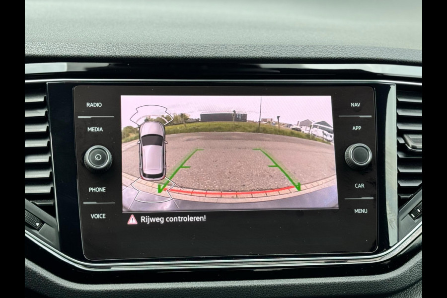 Volkswagen T-Roc 2.0 TSI 4Motion R Pano/Akra/Camera/Blind