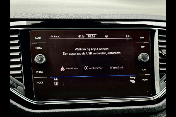 Volkswagen T-Roc 2.0 TSI 4Motion R Pano/Akra/Camera/Blind