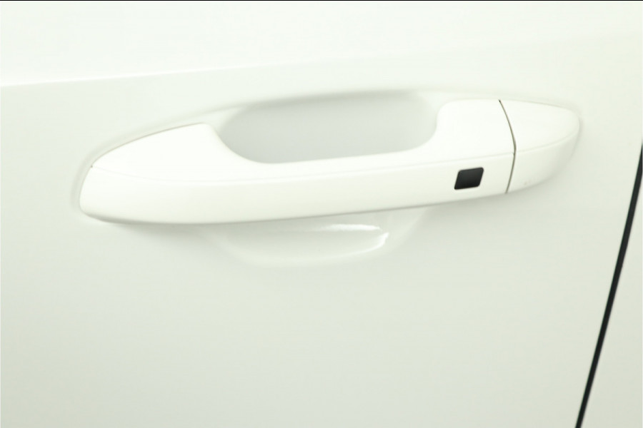 Kia Niro 1.6 GDi Hybrid DynamicLine Automaat Apple Carplay/Android Auto - Cruise Control - Navigatie - Achteruitrijcamera - Fabrieksgarantie tot 05-2031