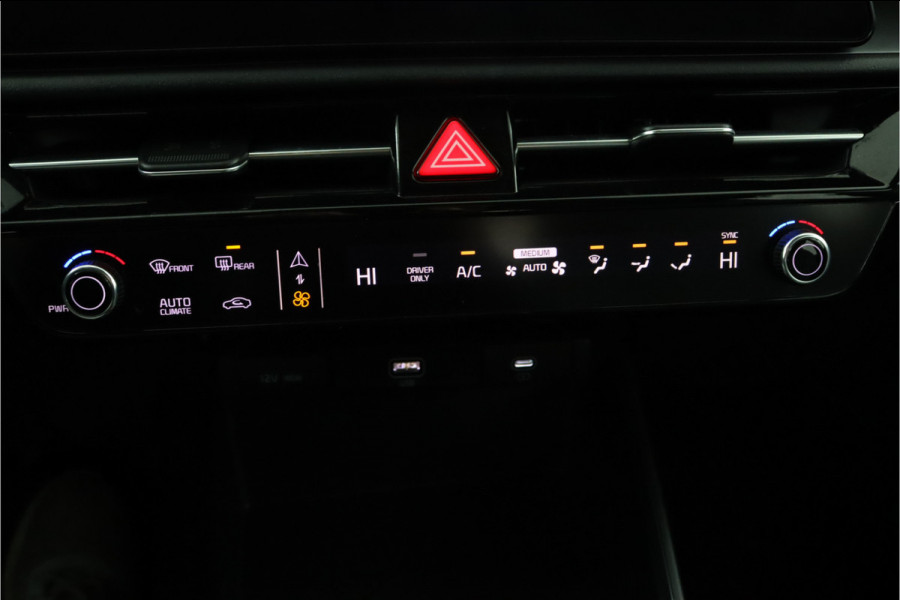 Kia Niro 1.6 GDi Hybrid DynamicLine Automaat Apple Carplay/Android Auto - Cruise Control - Navigatie - Achteruitrijcamera - Fabrieksgarantie tot 05-2031