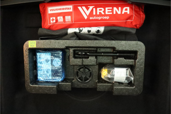 Kia Niro 1.6 GDi Hybrid DynamicLine Automaat Apple Carplay/Android Auto - Cruise Control - Navigatie - Achteruitrijcamera - Fabrieksgarantie tot 05-2031